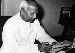 प्लेन हादसे में गवां चुके हैं सीएम, पूर्व सीएम और लोकसभा अध्यक्ष समेत कई नेता, जानिए कौन हैं 2 Balwantrai Mehta
