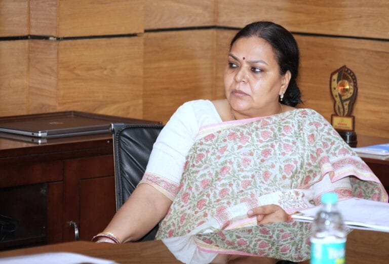 JSLPS और IIM कोलकाता के बीच हुआ MOU, उद्यमिता से जुड़ी महिलाओं को करोड़पति दीदी बनाना लक्ष्य – दीपिका पांडेय सिंह